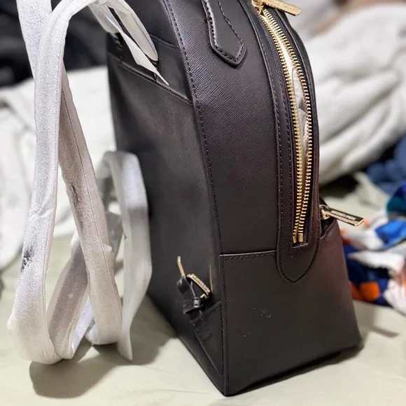 NWT Michael Kors Women’s Shelia Medium Logo Leather Backpack, Black, 35F3G6HB6L - Picture 8 of 11